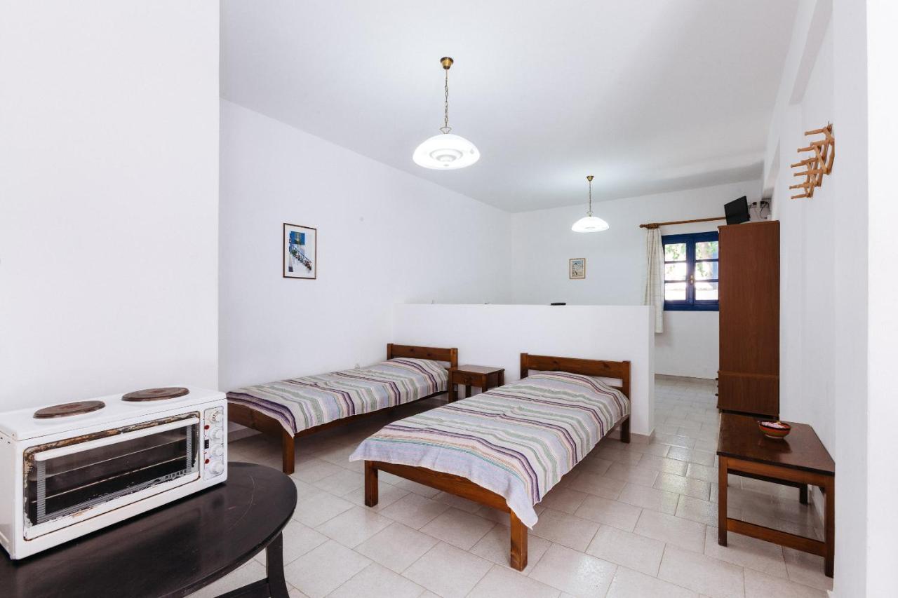 Thalassitis Coastal Apartments Perivolos  Exterior photo