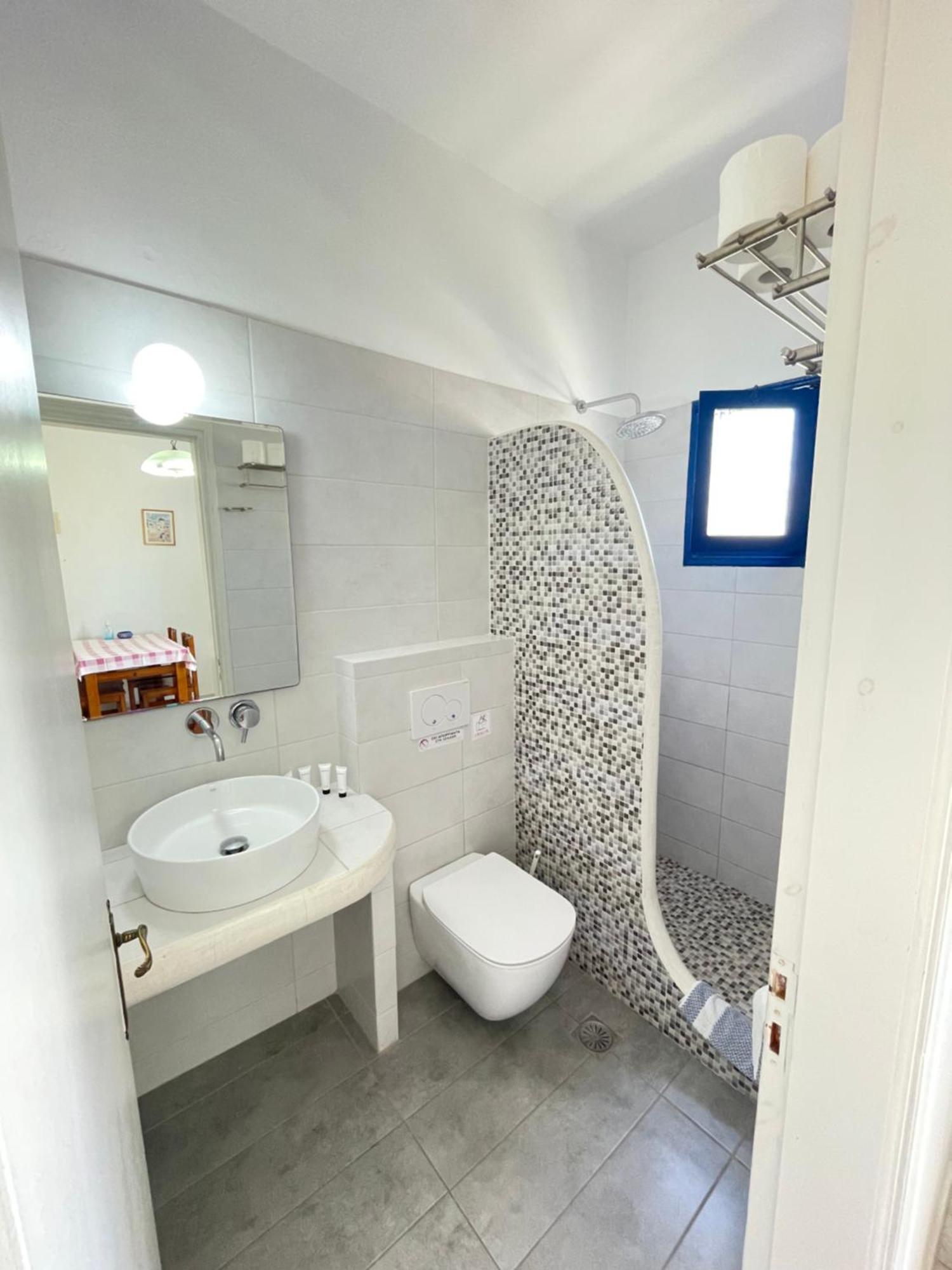 Thalassitis Coastal Apartments Perivolos  Exterior photo